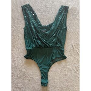 Lulus Women's Medium Sequin Bodysuit Sleeveless V-Neck Party‎ Top Green